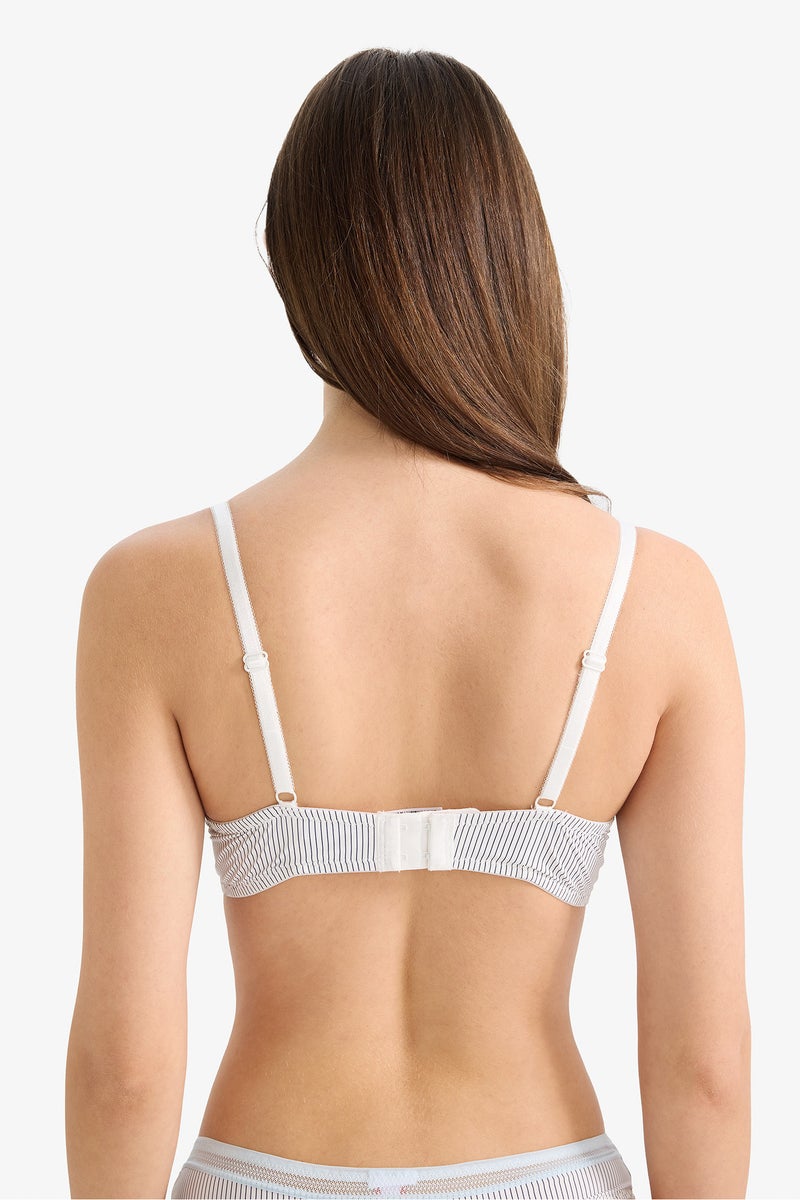 DeFacto White Woman Lace Detailed Micro Covered Padded Wire Free T-Shirt Bra Casual - Image 5